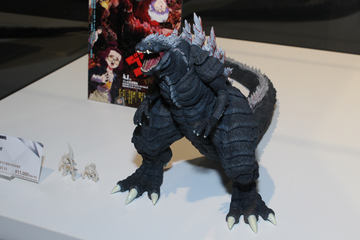 蘇る昭和ホラー！ 全高18cmのリアルなフィギュア「東宝