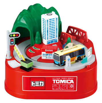 トミカ スライダーパーキング50+トミカ50台セット」7月15日発売