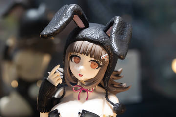 ダンガンロンパ」シリーズに登場する「七海千秋」を1/4スケール