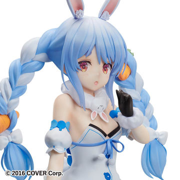 フリーイング、ハヤブサ氏が描くオリジナルキャラクター「狐塚咲