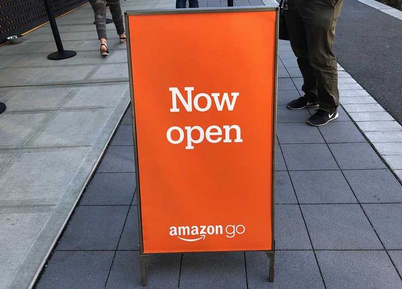 今はもちろん「Now Open」