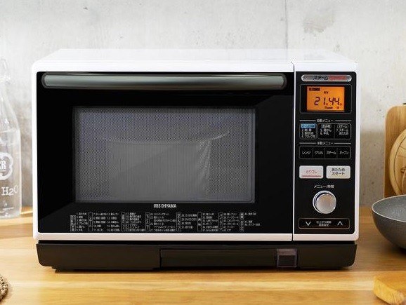 白物家電。アイリスオーヤマの「スチーム流水解凍オーブンレンジ」