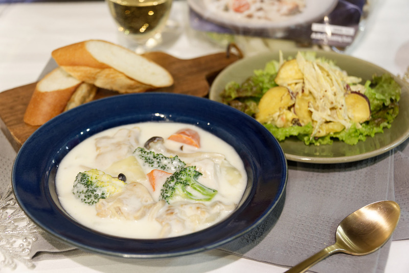 鶏肉とごろごろ野菜のクリームシチュー