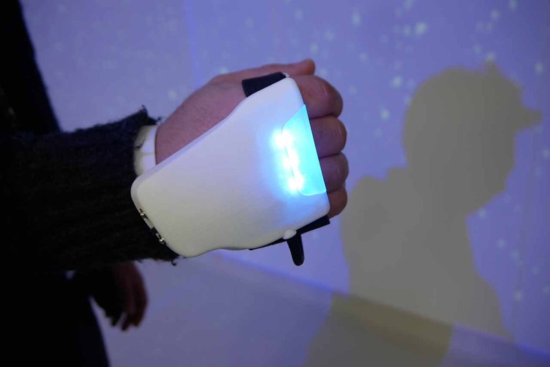 手持ちの振動デバイス