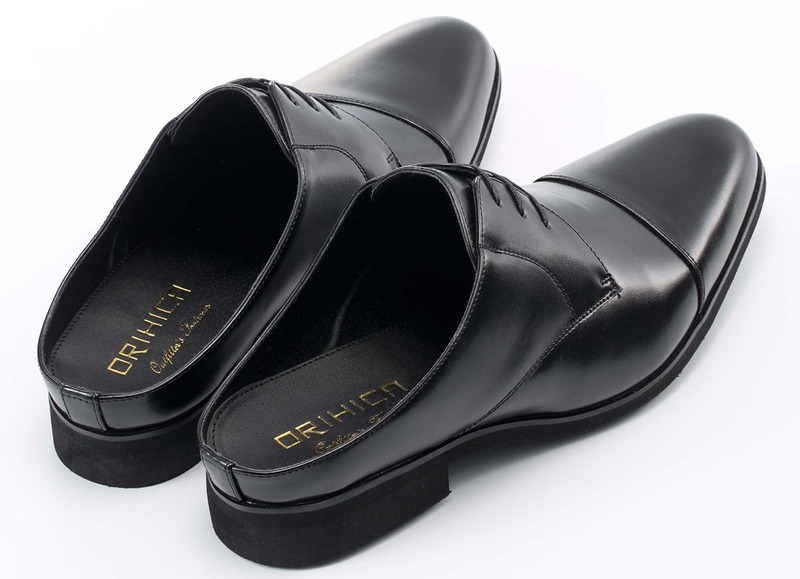 後ろから見るとスリッパ