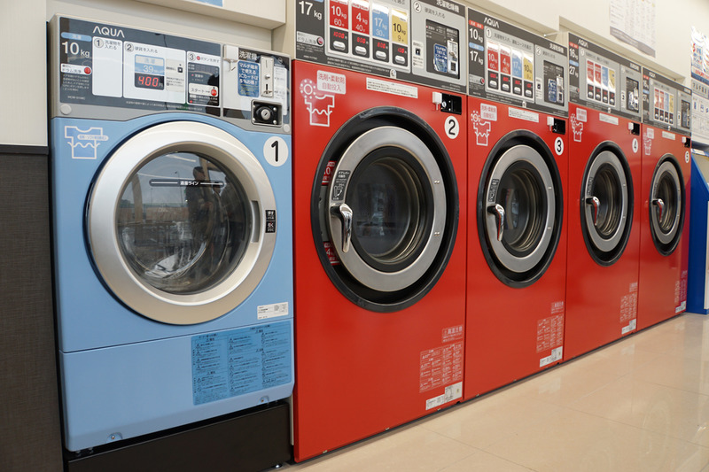 青が洗濯機、赤が洗濯乾燥機