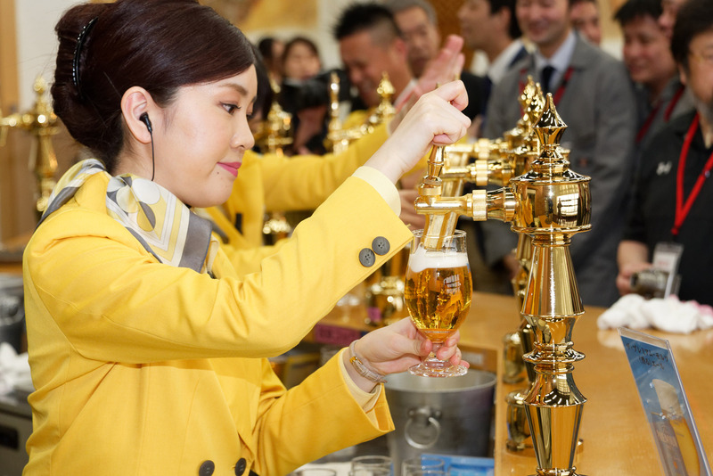 お待ちかねの試飲タイム