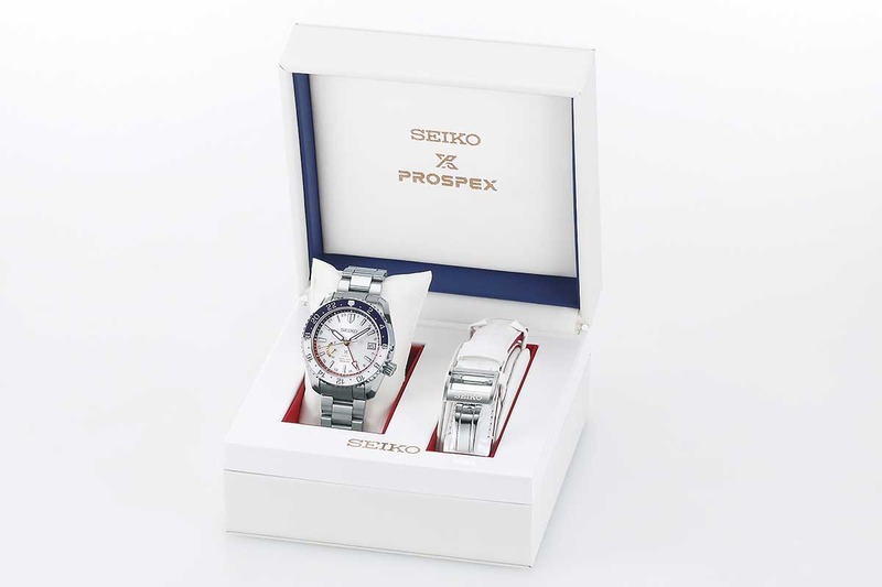 <span class="fnt-70">(C)創通・サンライズ</span>