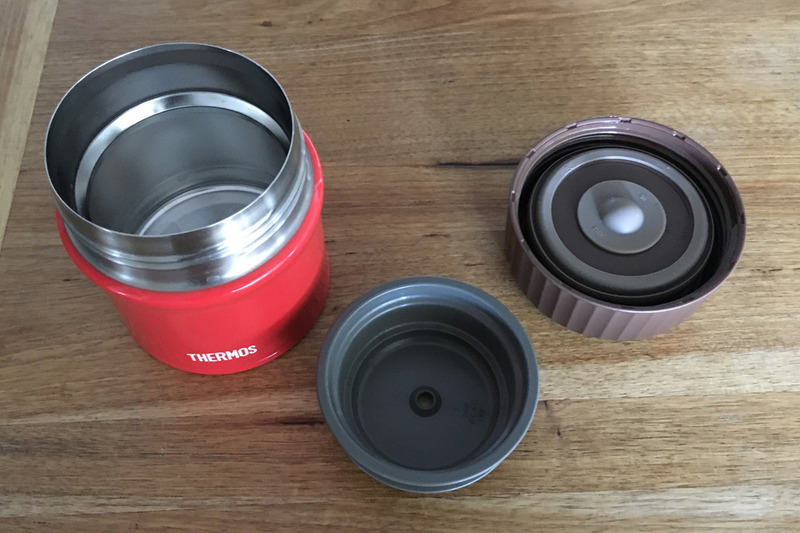 中フタと外フタに分かれていて完全に密閉。フタは食洗機で洗ってもOK