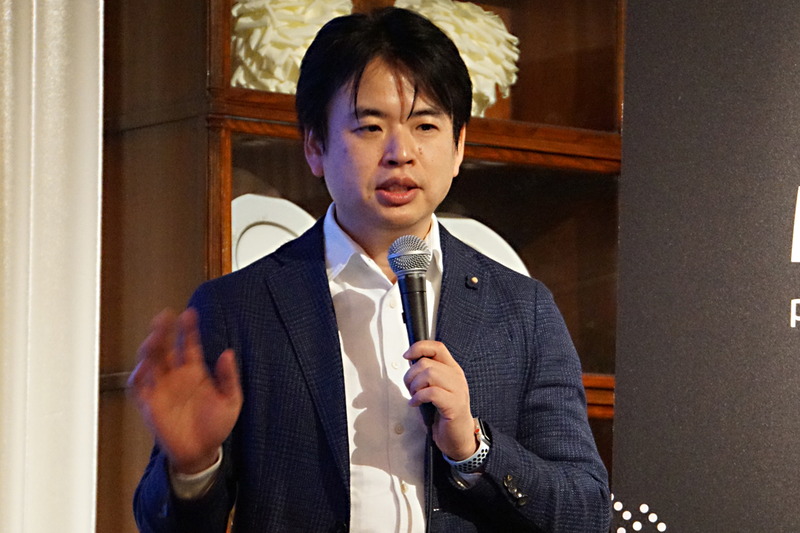 Sansan 取締役 Eight事業部長 塩見賢治氏