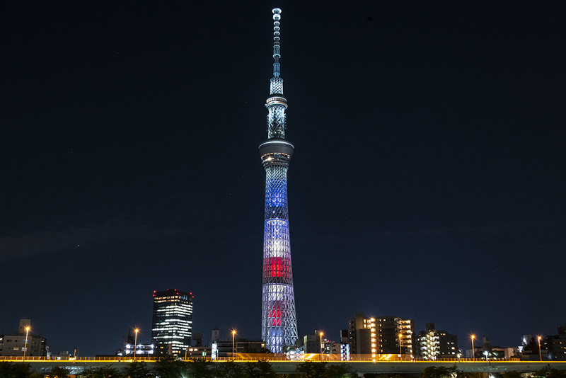 アメリカ合衆国の国旗をイメージした特別ライティング