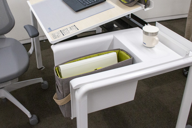 バスケットタイプのサイドには、モ・バコ アップがぴったり収まる