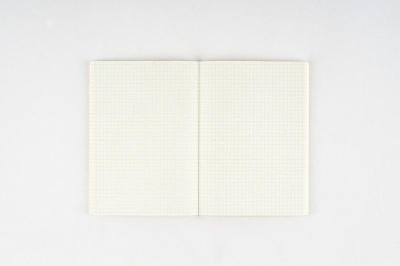 どのページでも180度しっかり開ける