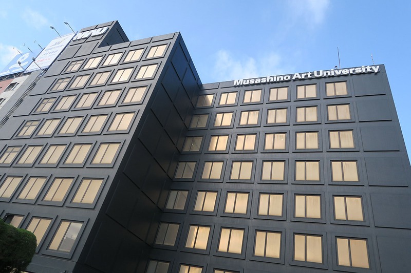 市ヶ谷キャンパス外観