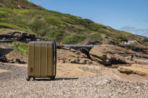 BRIEFING、軽量で弾力性のある素材を使用したキャリーバッグ「SD