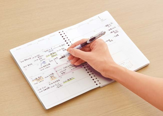 ソフトリングダイヤリーの使用シーン