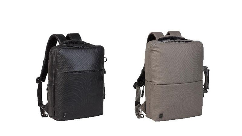 3WAY多機能バッグ。M/ブラック(左)、L/ダークグレー(右)