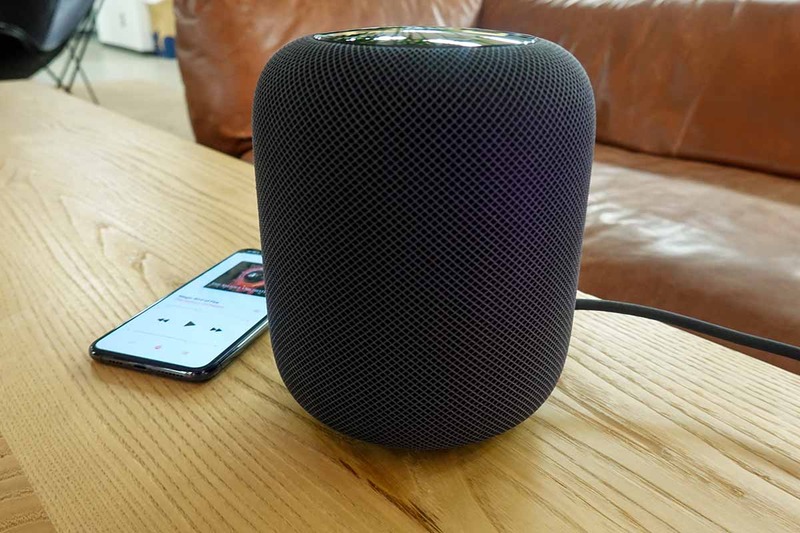 HomePod(ブラック)。価格は32,800円