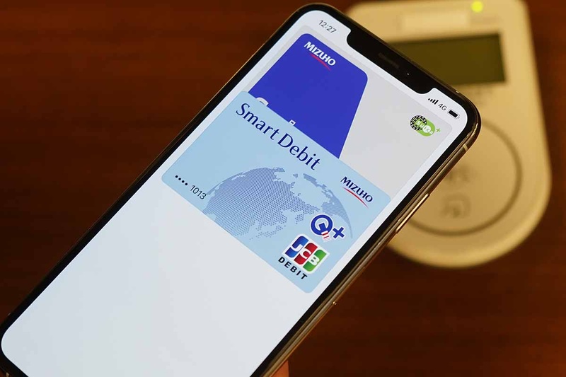 Apple Payのウォレットで、SuicaとSmart Debitを切り替え