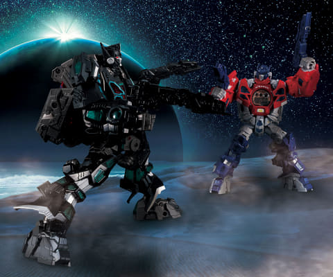 G-SHOCK×トランスフォーマー第2弾。時計と台座に変形する悪のロボット