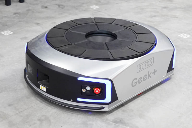 Geek+の自動搬送ロボット「EVE500」