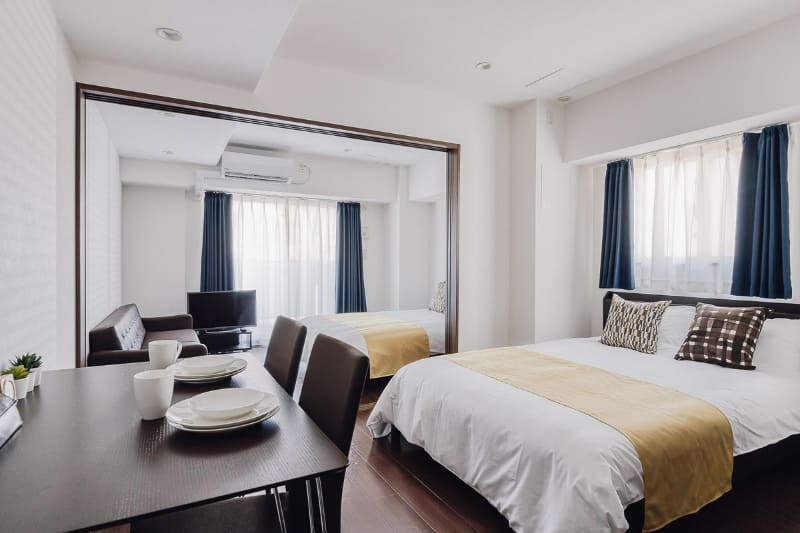 ダーク系インテリア(7～9階客室)