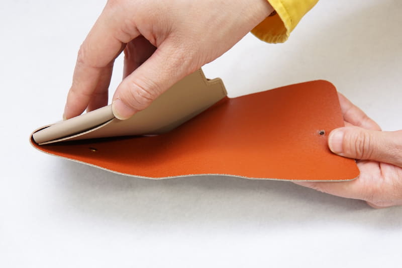 紙幣収納スペース