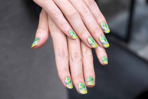 わずか15秒でネイルプリント。カシオ×コーセーのビューティーテック