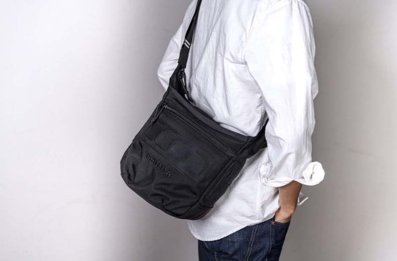 PROGRESSIVE TRIPPER BLACK