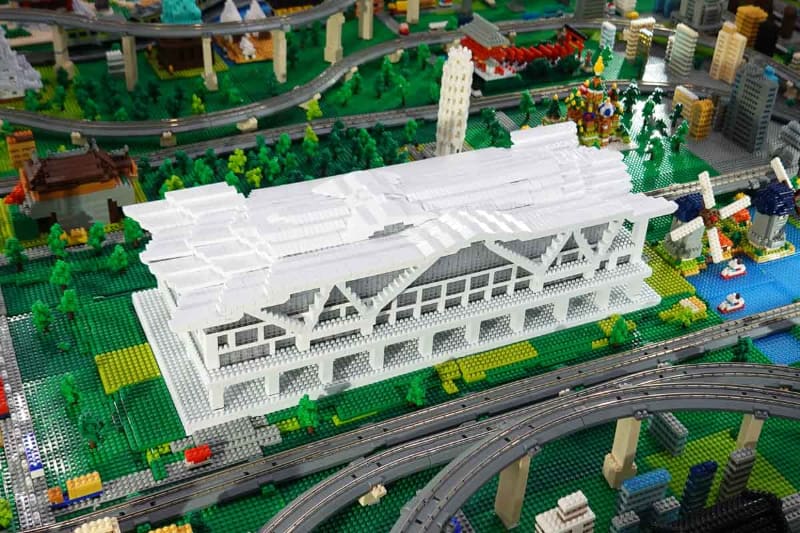 サステナブルnanoblockで作られた高輪ゲートウェイ駅