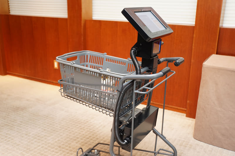 トライアル長沼店で導入するレジカート