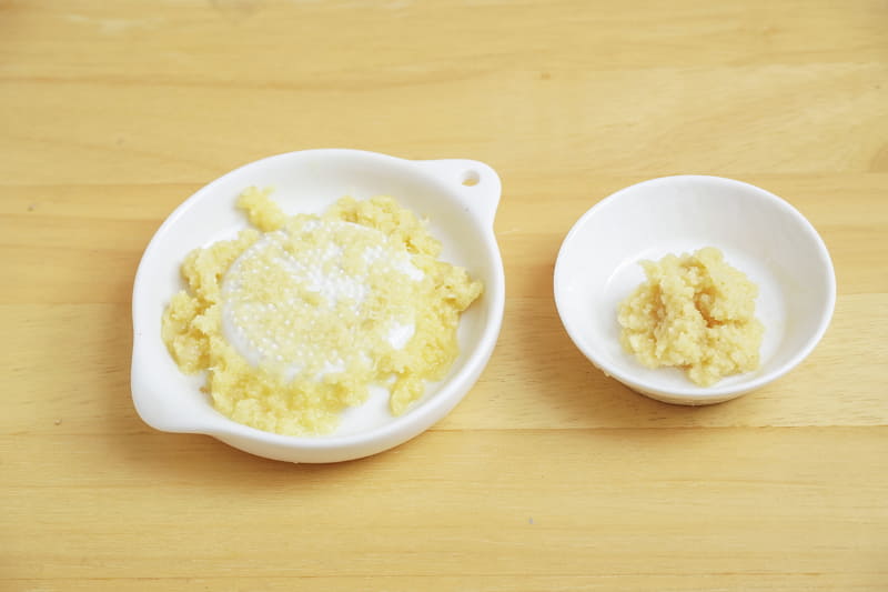 セラミック製のものは中央のすりおろす部分に繊維が詰まって取れなくなる