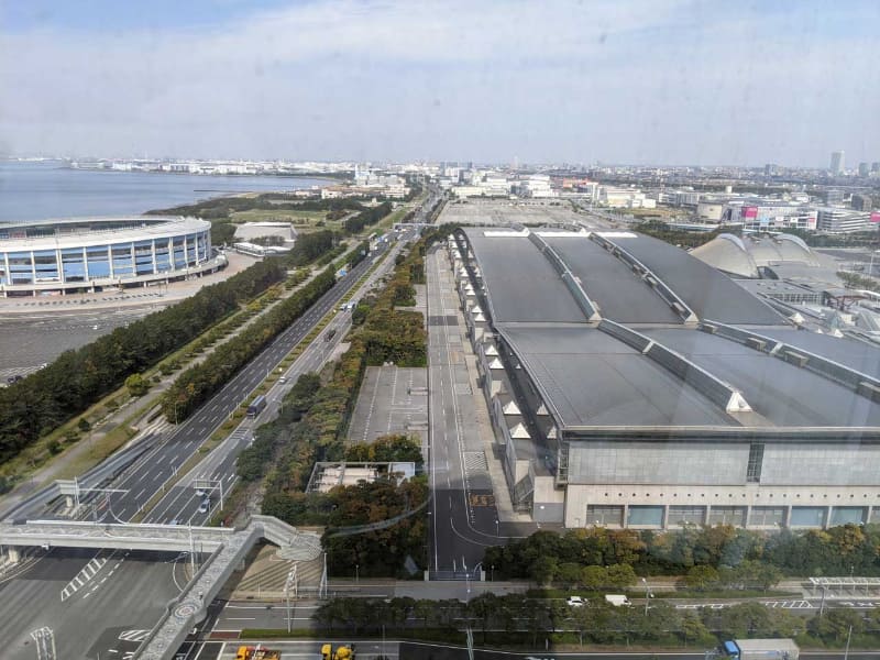 ZOZOマリンスタジアム、幕張メッセ、イオンモール幕張新都心などが見える眺望