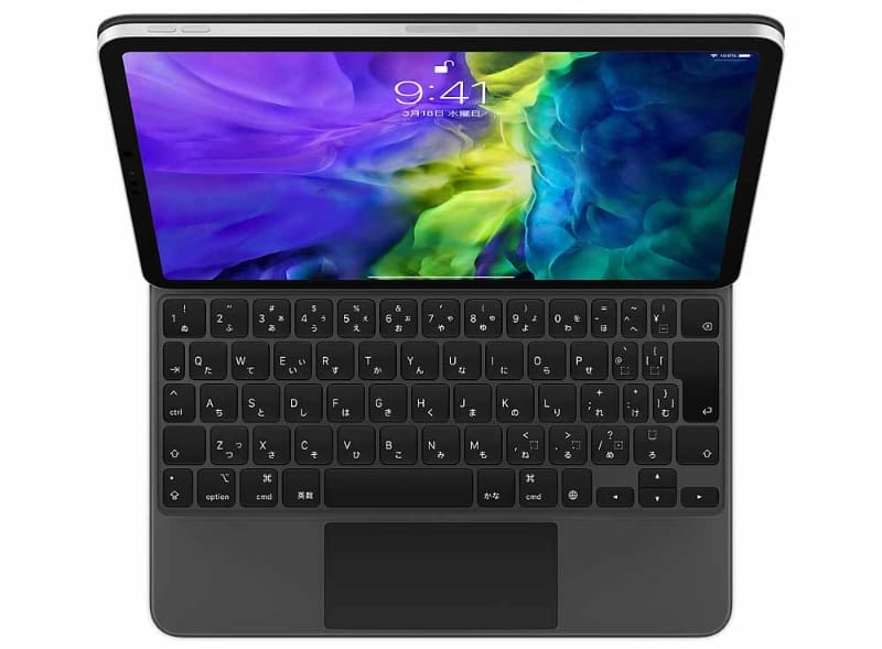 5月出荷予定の新Magic Keyboard。独特のデザインとタッチパッド搭載で、今から使うのが楽しみだ。重そうだが