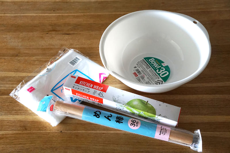 100均で購入した、うどん打ちセット