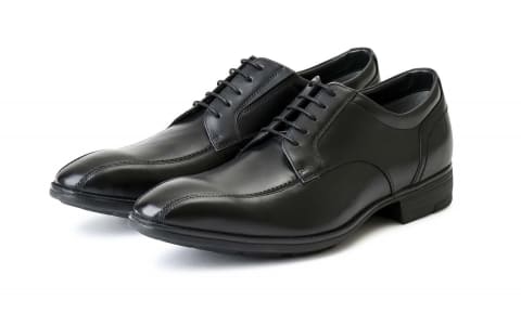 アシックス、GORE-TEX採用のビジネスシューズ。「texcy luxe