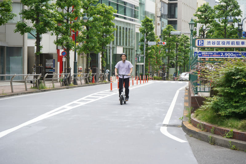 渋谷の公道を疾走する筆者