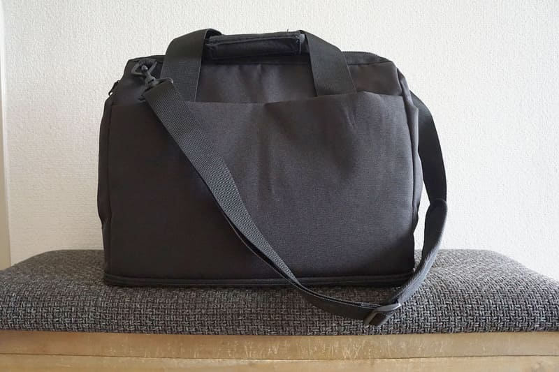 920gと軽いのもよい(ペラっとした感じだけど)