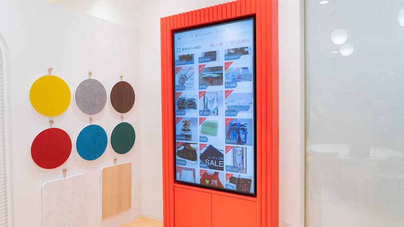 メルカリ売れ筋サイネージ