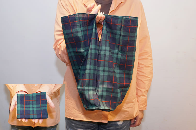 HorB ハンカチエコバッグ(左下は収納時/以下同)