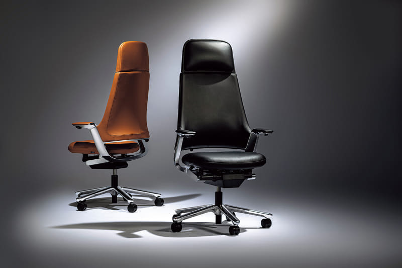 LEONIS エクストラハイバック レザー