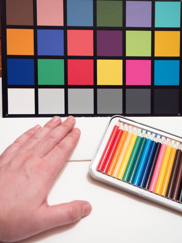 階段の電球(メトロ シリカ電球40形)