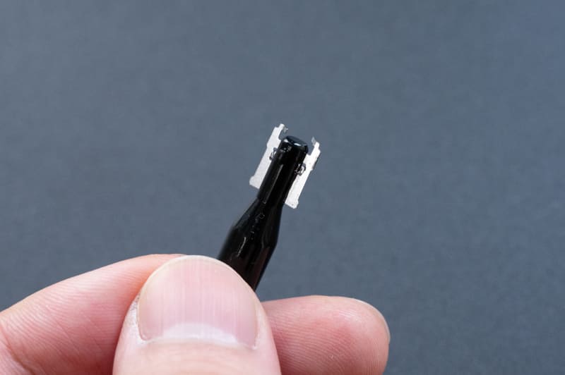 内刃は「デュアルエッジ刃」として側面と天面(先端)に刃がついている