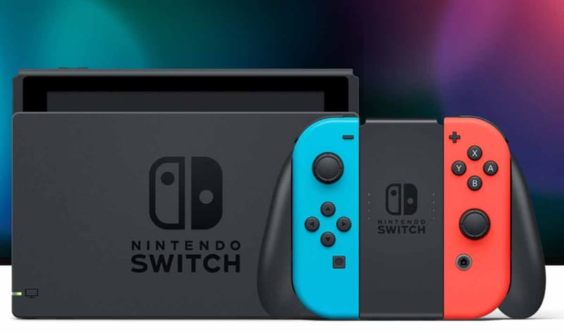 Nintendo Switchのボタンは右側から「A」「B」「X」「Y」。同社の場合コントローラーは何回か変わっていが、この4ボタンの関係は、スーパーファミコン以来大きくは変わっていない。
