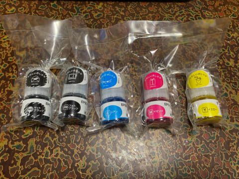 プリンターとインク A4プリント対応 インクジェットプリンター複合機（ホワイト