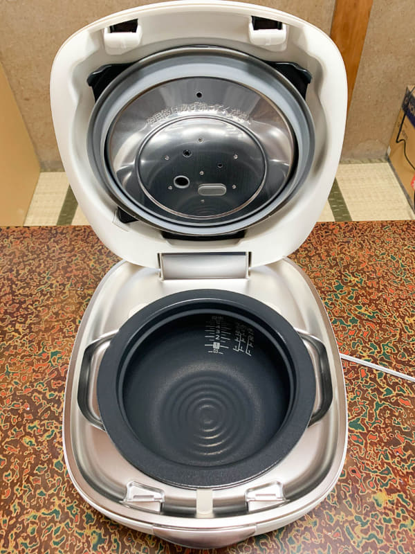 炊飯器を開けたところ