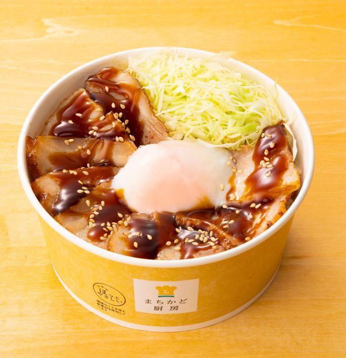 直火で炙った焼豚丼