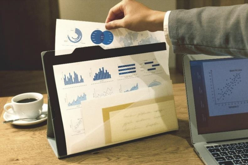 スタンドドキュメントバッグ