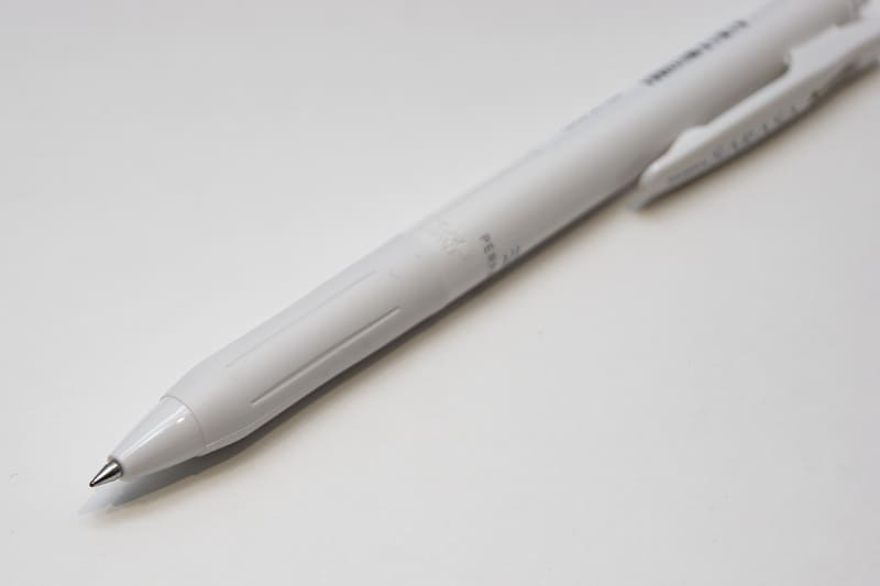 サラサクリップ