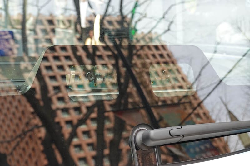 車両の各所にセンサーを搭載